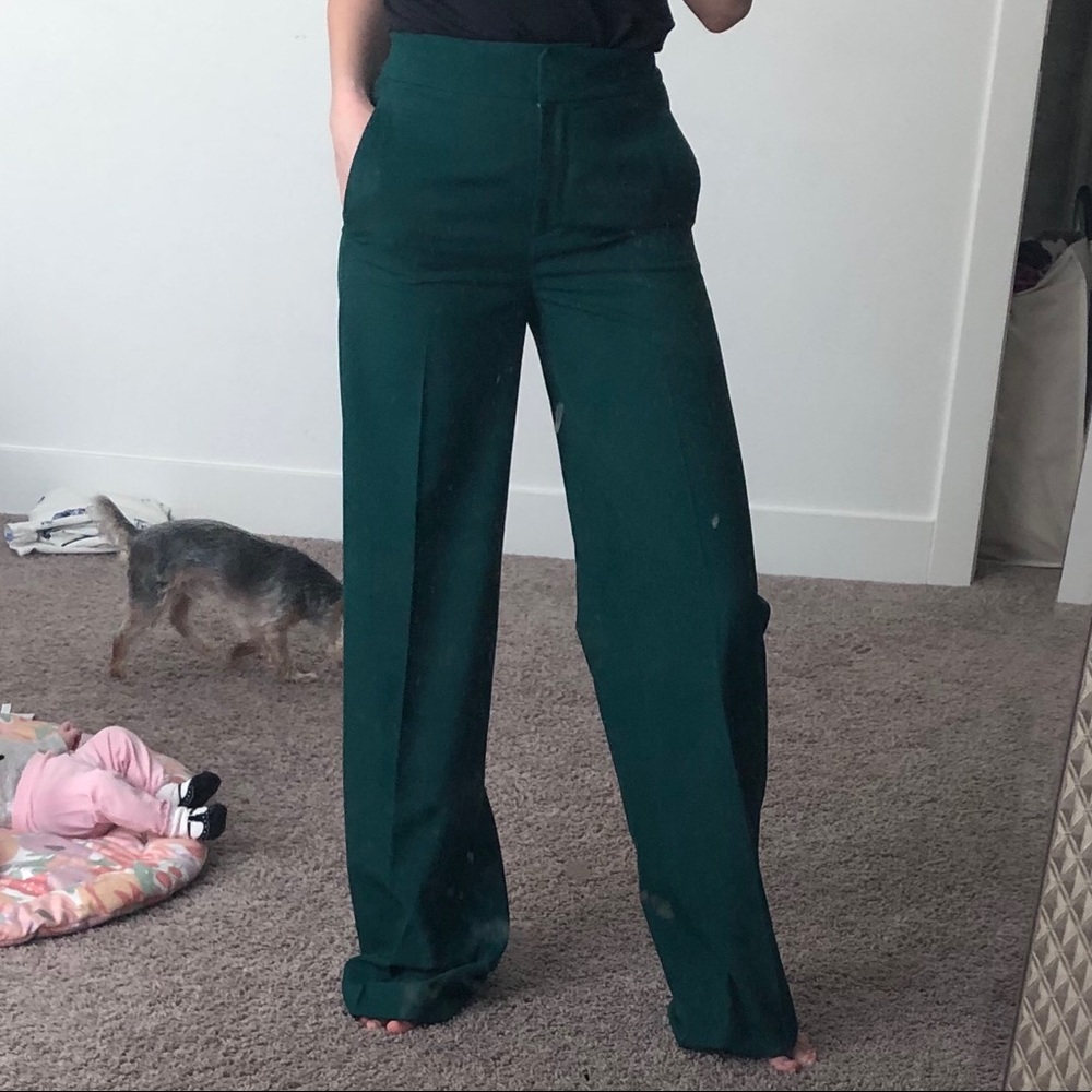 Green Chelsea size 28 wide leg pant